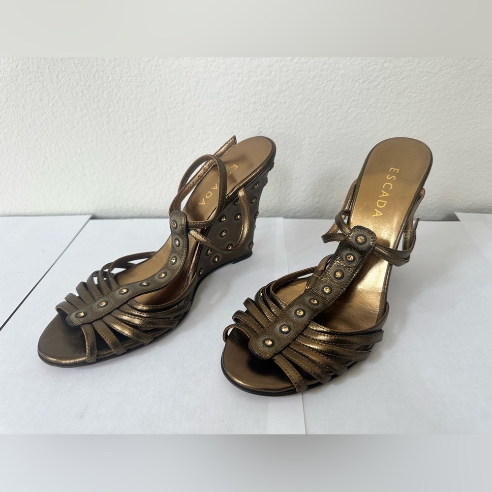 Vintage Escada wedge sandals in bronze/gold with rhinestones